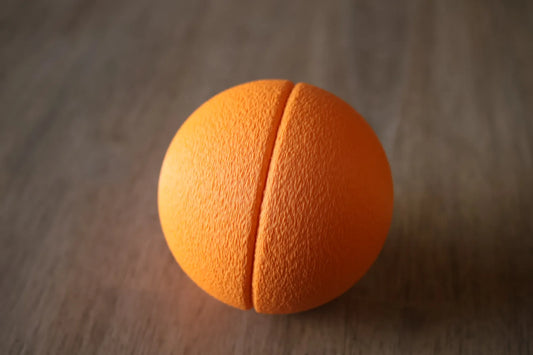 Naranja Magnética Cortable impresa en 3D con piezas magnéticas para cocinitas infantiles y juegos de cocina.