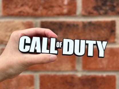 Logo 3D de Call of Duty con acabado mate y gran nivel de detalle para decoración de vitrinas, escritorios y zonas gaming.