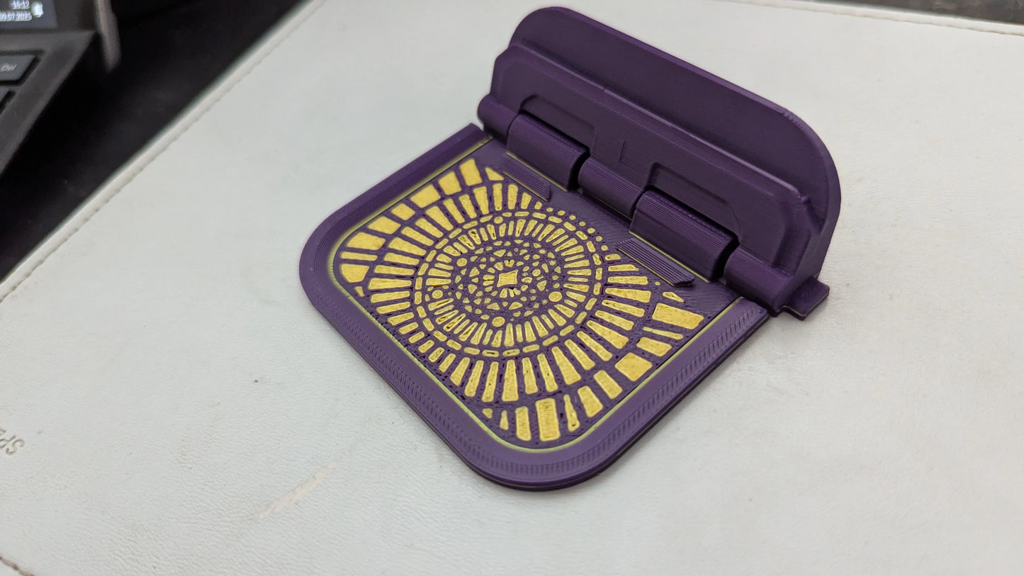 Arcs - Soporte plegable para cartas de la corte