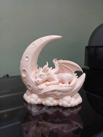 Dragón Durmiente en Luna Creciente