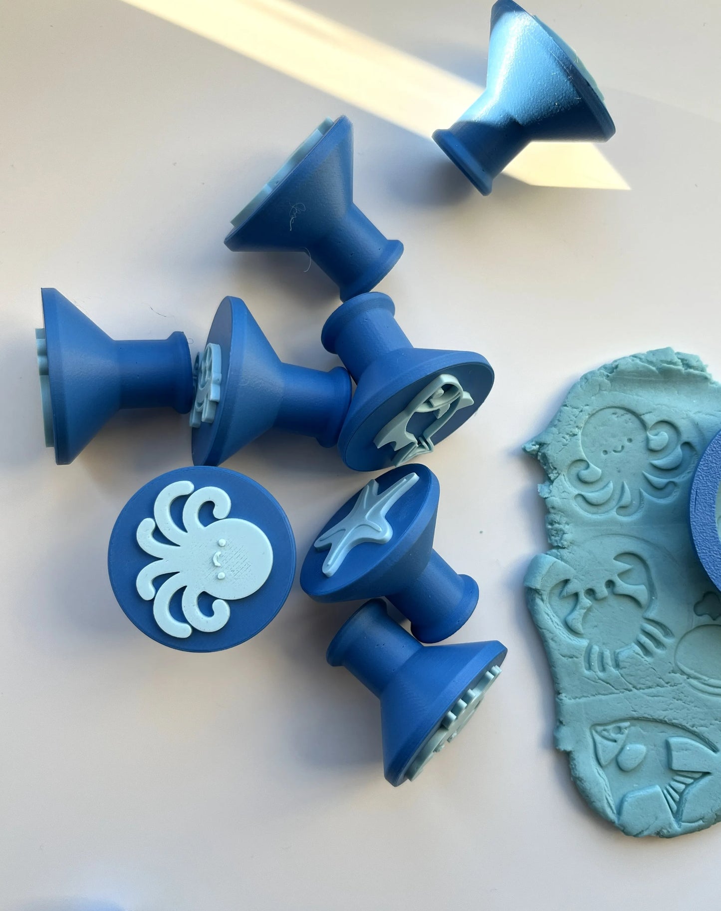 Set de Sellos de Animales Marinos para Plastilina impreso en 3D para actividades creativas, aprendizaje y juego infantil.