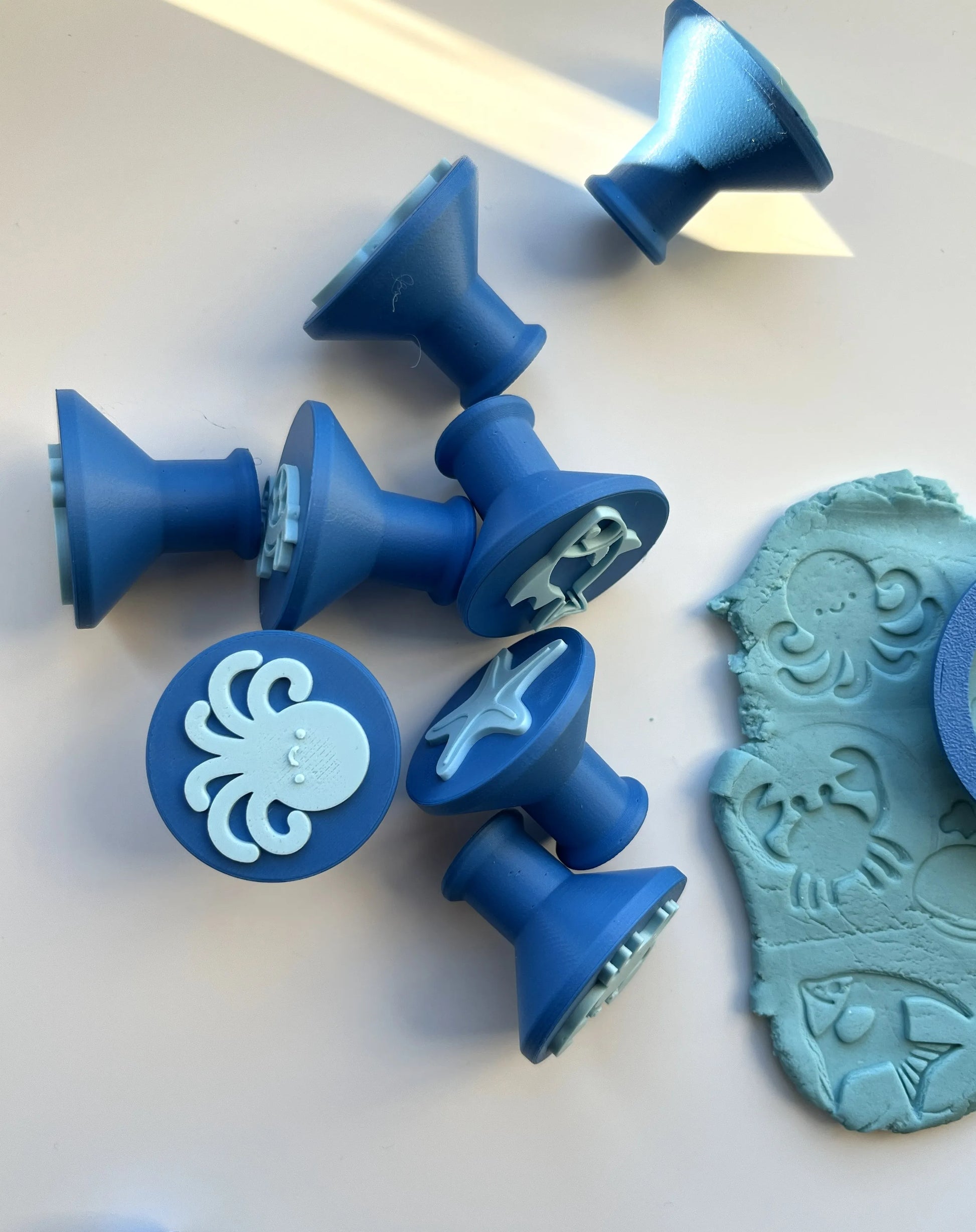 Set de Sellos de Animales Marinos para Plastilina impreso en 3D para actividades creativas, aprendizaje y juego infantil.