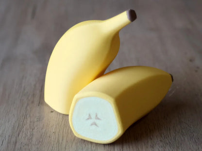 Plátano Magnético Cortable impreso en 3D con piezas magnéticas para cocinitas infantiles y juegos de cocina.