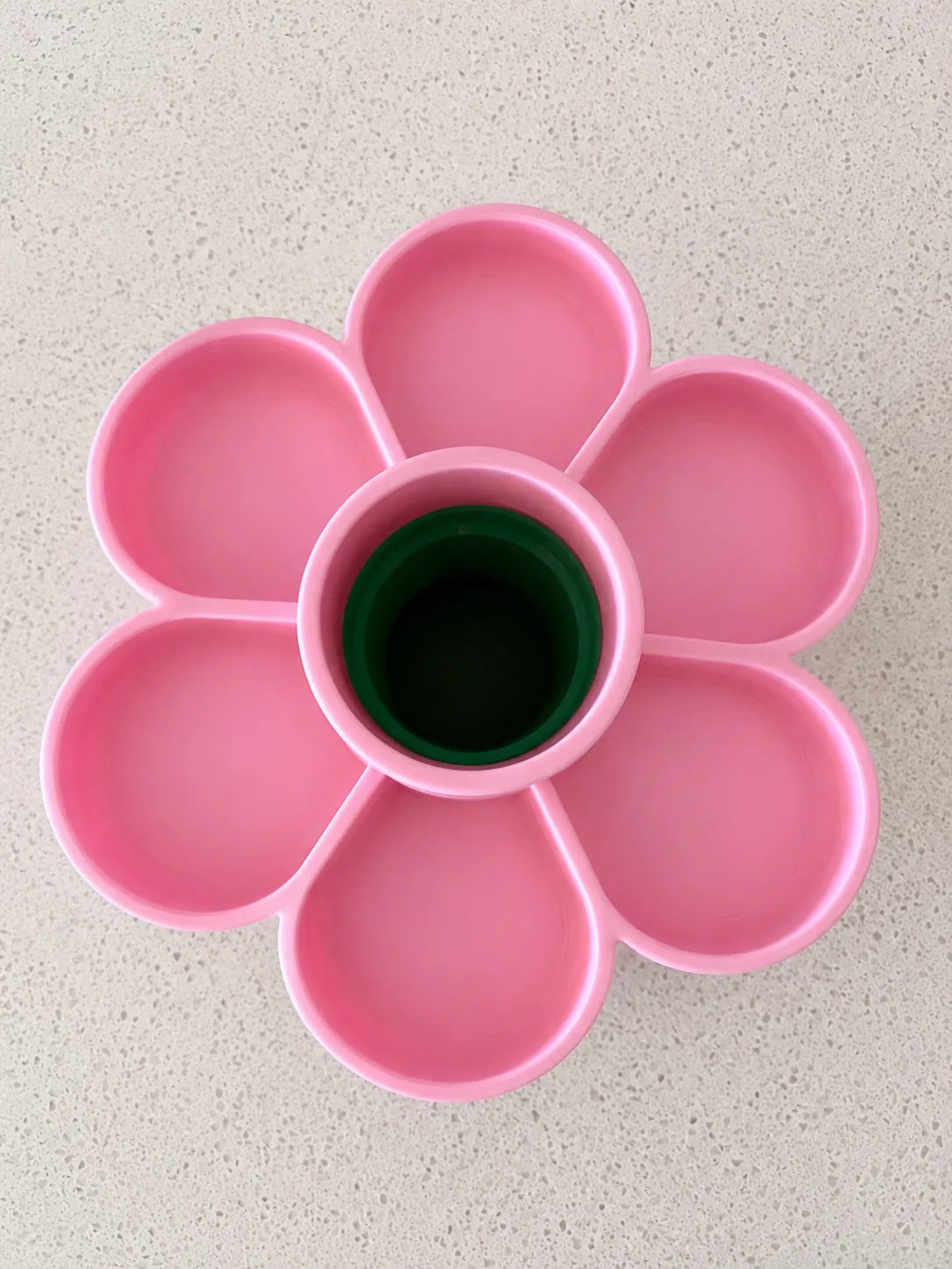 Portalápices de Flor impreso en 3D para organizar lápices, bolígrafos y pinceles en escritorios, oficinas o zonas de estudio.