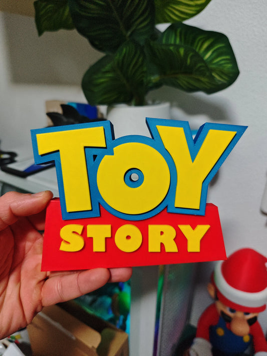 Logo 3D de Toy Story con acabado mate y gran nivel de detalle para estanterías, habitaciones infantiles y espacios gaming.