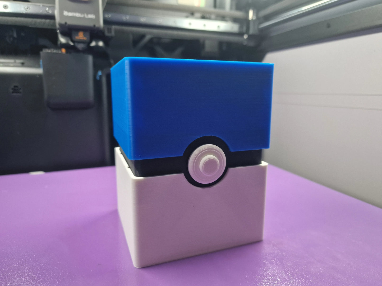 Caja para Mazos de Pokémon Lucario