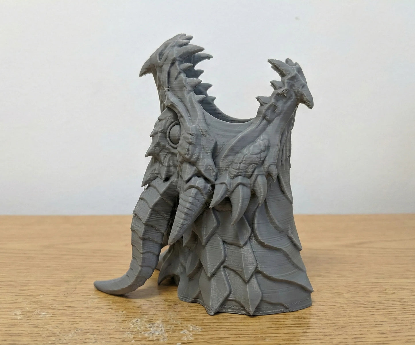 Portalápices Cabeza de Dragón